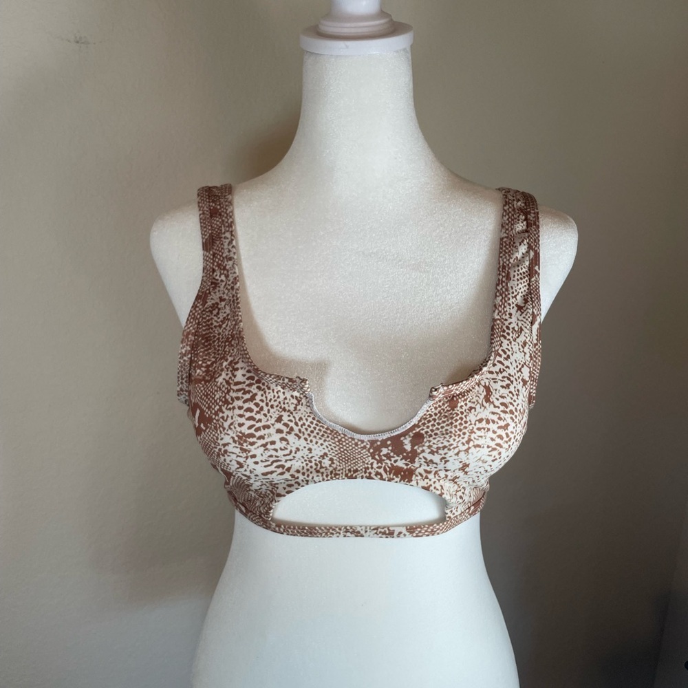 Chic Snake Print Bikini Set - Picture 9 of 10